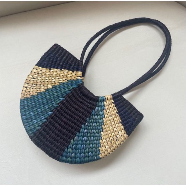 Kaia Small Hand-woven Straw Tote Bag - Kiyana Boutique