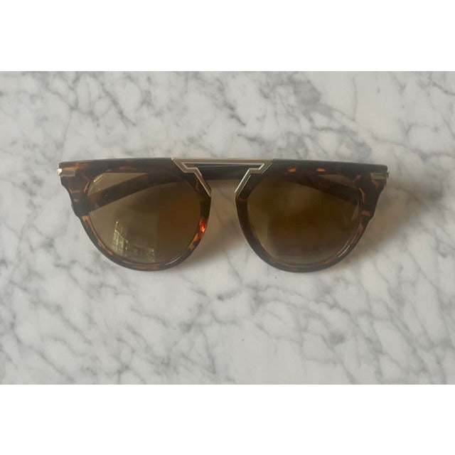 Riviera Round Tortoise & Gold Sunglasses - Kiyana Boutique